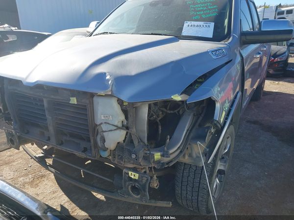 2019 RAM 1500 LARAMIE  4X2 6'4 BOX
