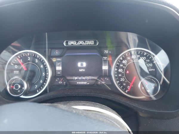 2019 RAM 1500 LARAMIE  4X2 6'4 BOX