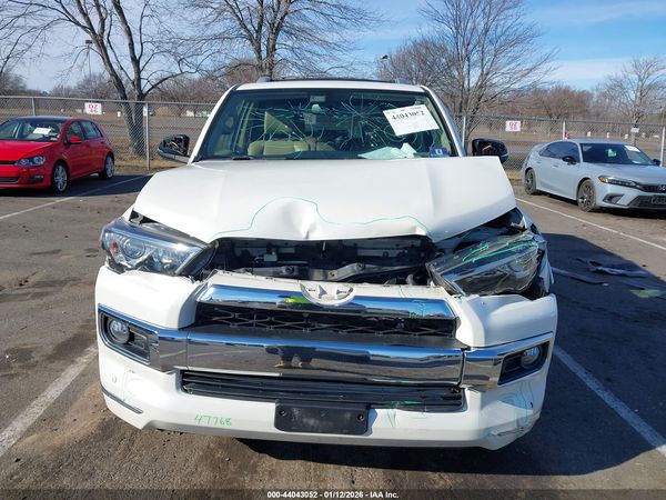 2017 TOYOTA 4RUNNER LIMITED