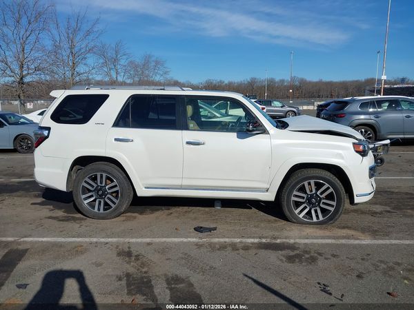 2017 TOYOTA 4RUNNER LIMITED