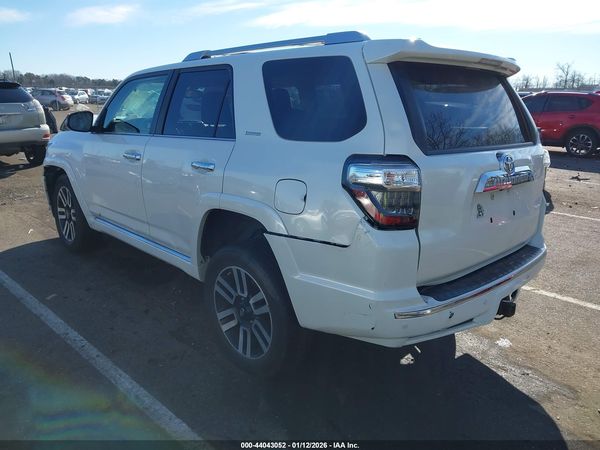 2017 TOYOTA 4RUNNER LIMITED