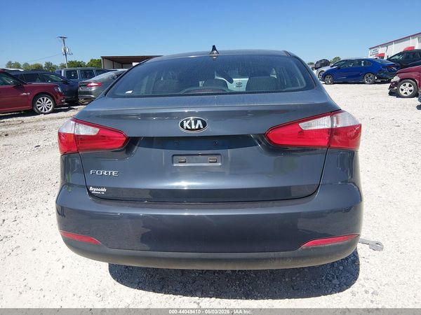 2016 KIA FORTE LX
