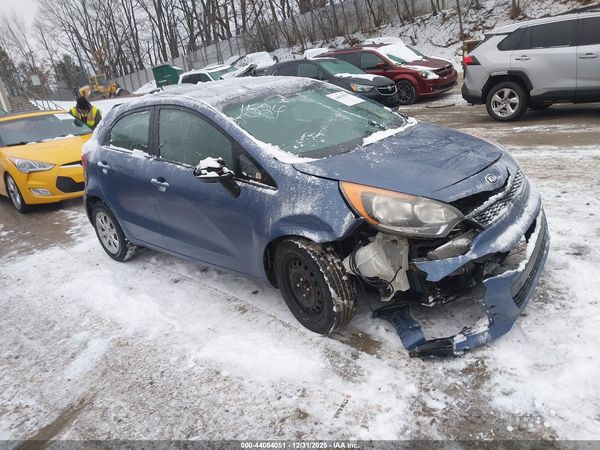 2016 KIA RIO LX