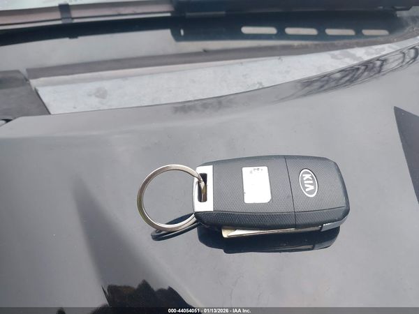 2016 KIA RIO LX