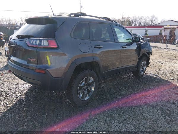 2019 JEEP CHEROKEE TRAILHAWK 4X4