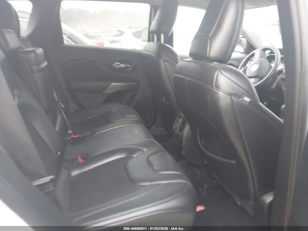 2019 JEEP CHEROKEE LATITUDE PLUS 4X4