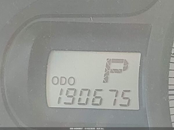 2014 TOYOTA SIENNA LE V6 8 PASSENGER