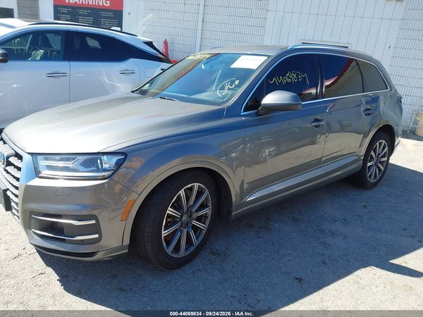 2017 AUDI Q7 — I2