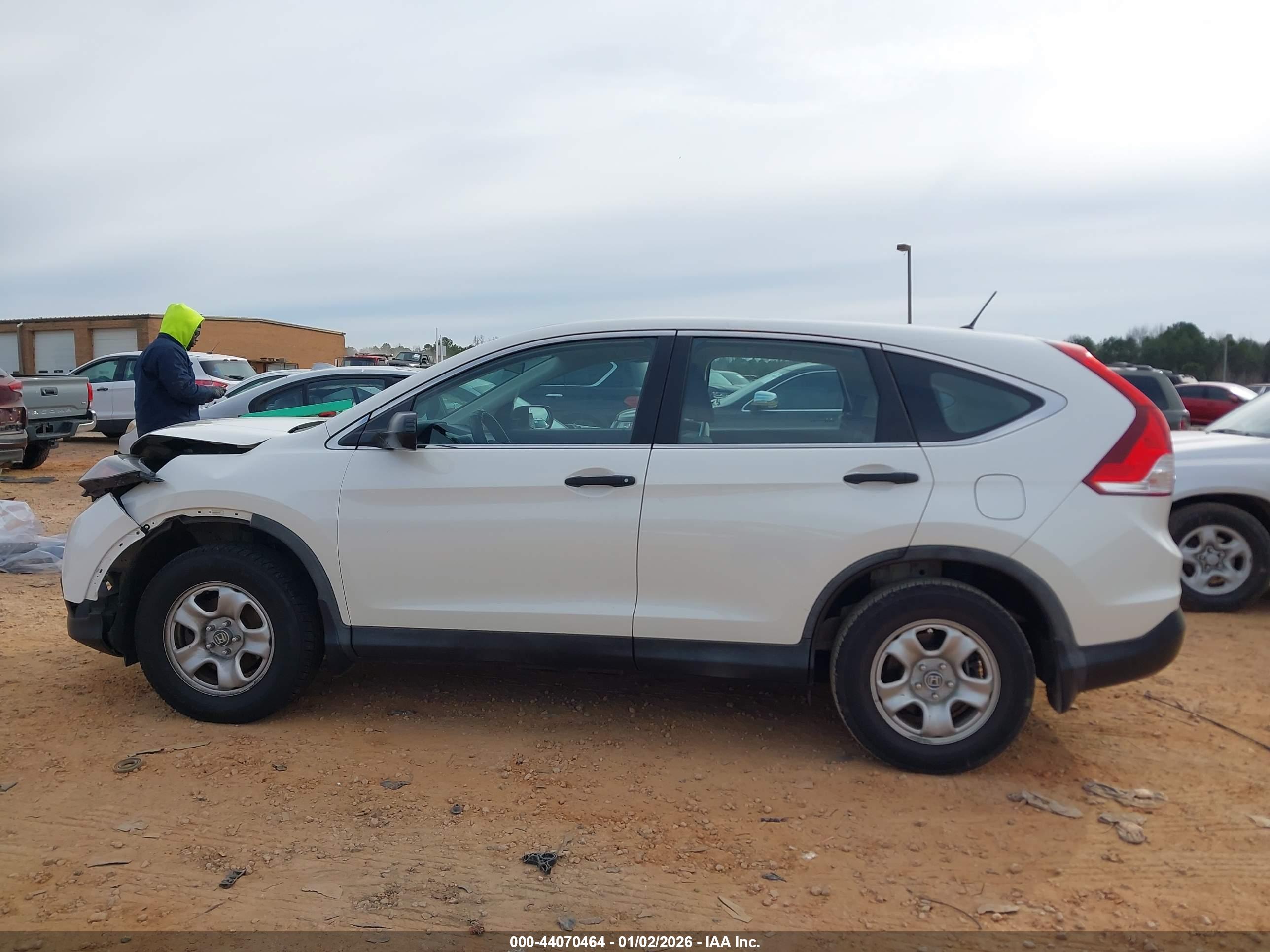 2014 HONDA CR-V LX