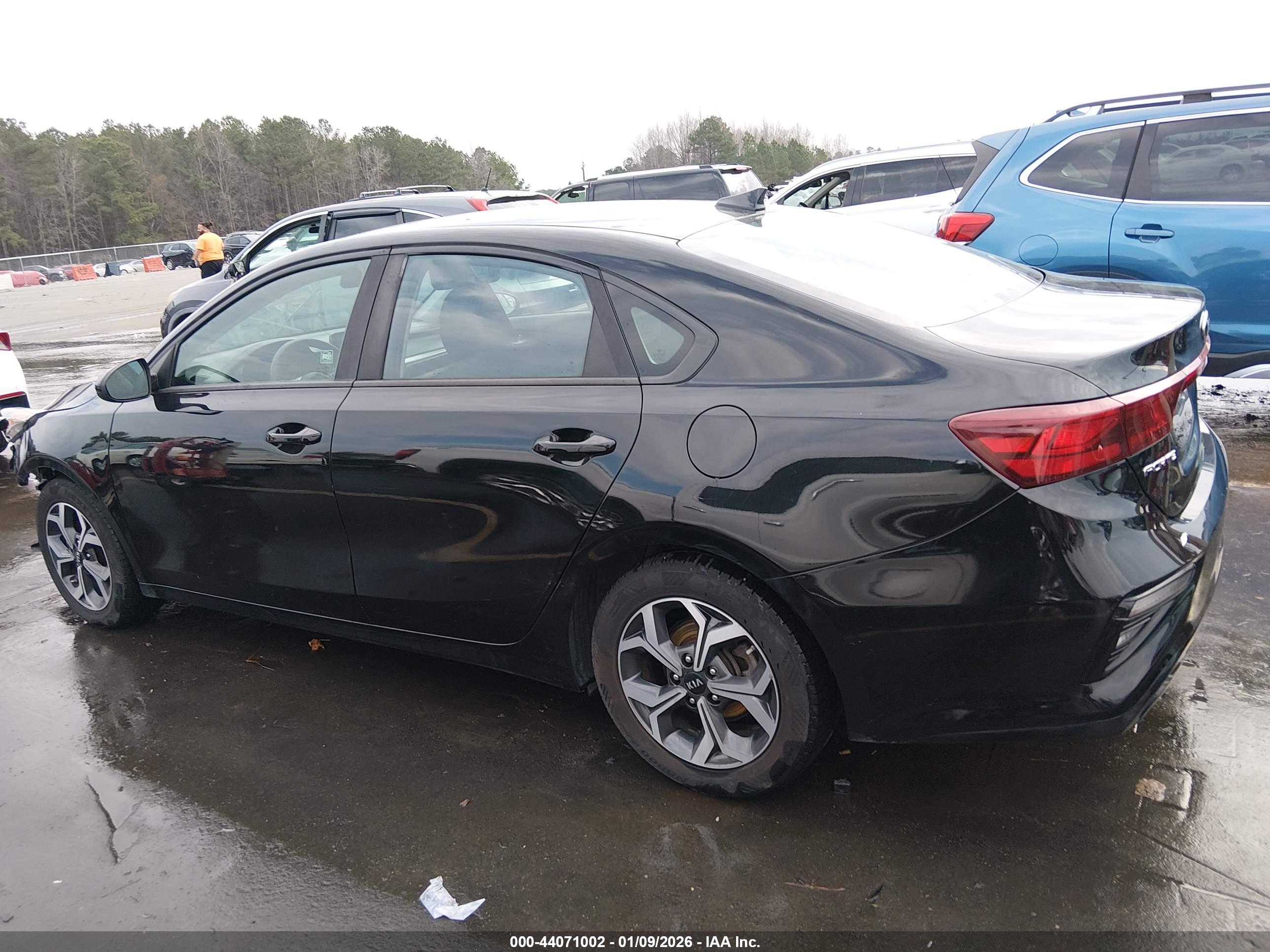 2019 KIA FORTE LXS
