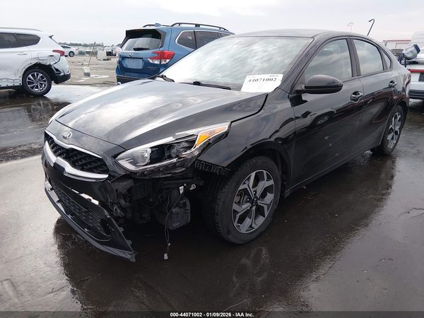 2019 KIA FORTE LXS