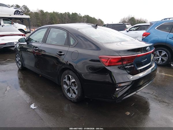 2019 KIA FORTE LXS
