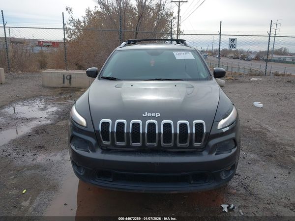 2017 JEEP CHEROKEE LATITUDE FWD