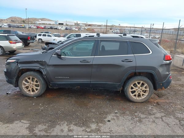 2017 JEEP CHEROKEE LATITUDE FWD