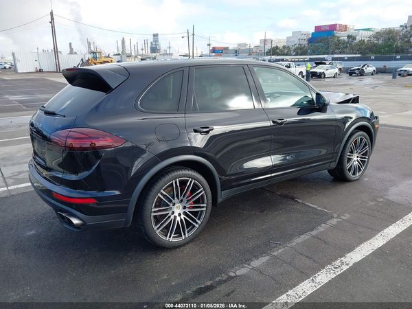 2016 PORSCHE CAYENNE TURBO/TURBO S