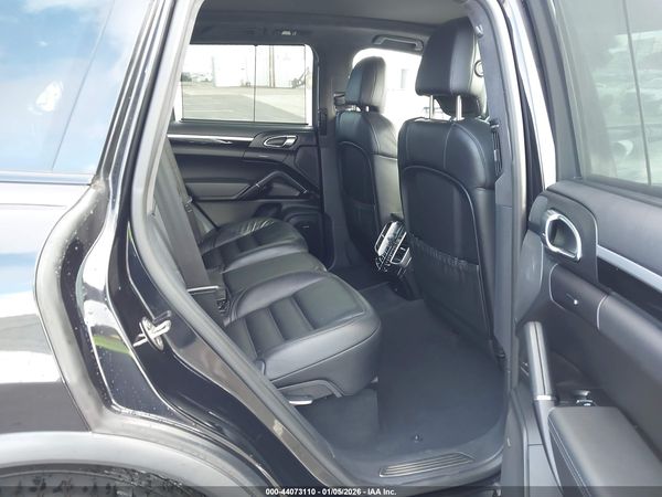 2016 PORSCHE CAYENNE TURBO/TURBO S