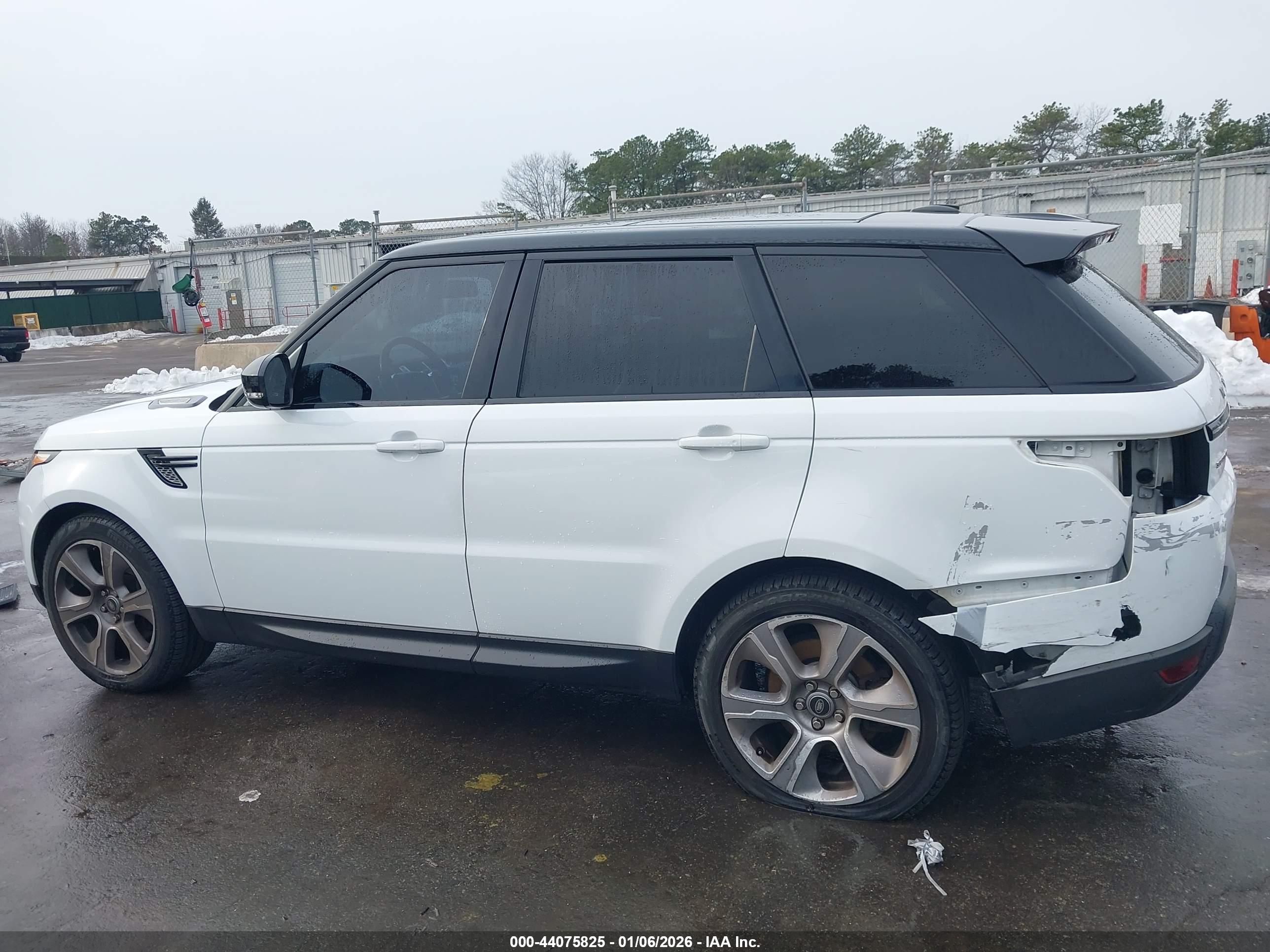 2015 LAND ROVER RANGE ROVER SPORT 3.0L V6 SUPERCHARGED HSE