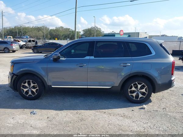 2022 KIA TELLURIDE EX