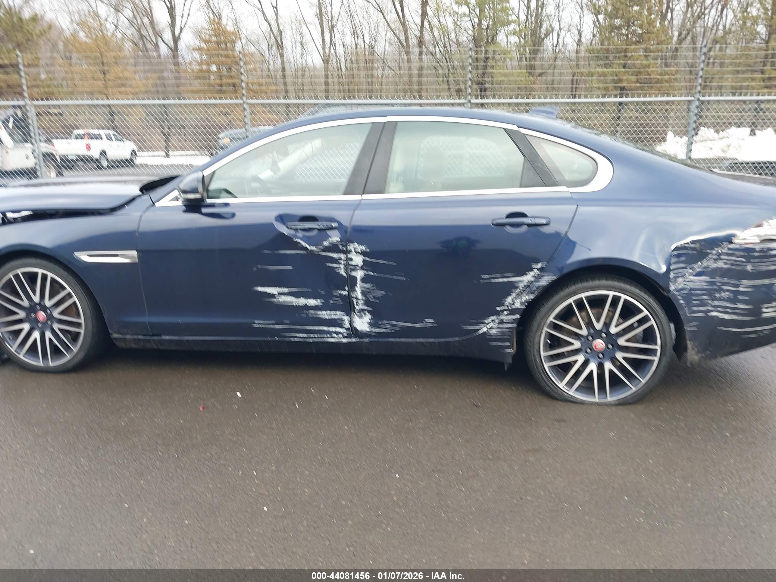 2016 JAGUAR XF 35T PRESTIGE