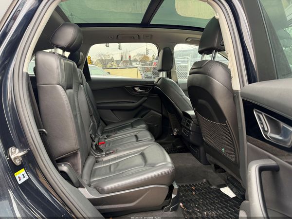 2017 AUDI Q7 3.0T PREMIUM