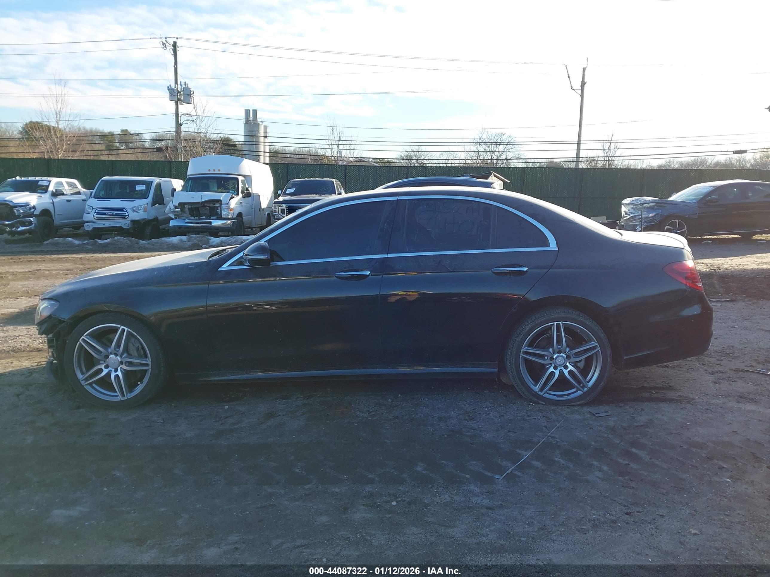 2017 MERCEDES-BENZ E 300 4MATIC