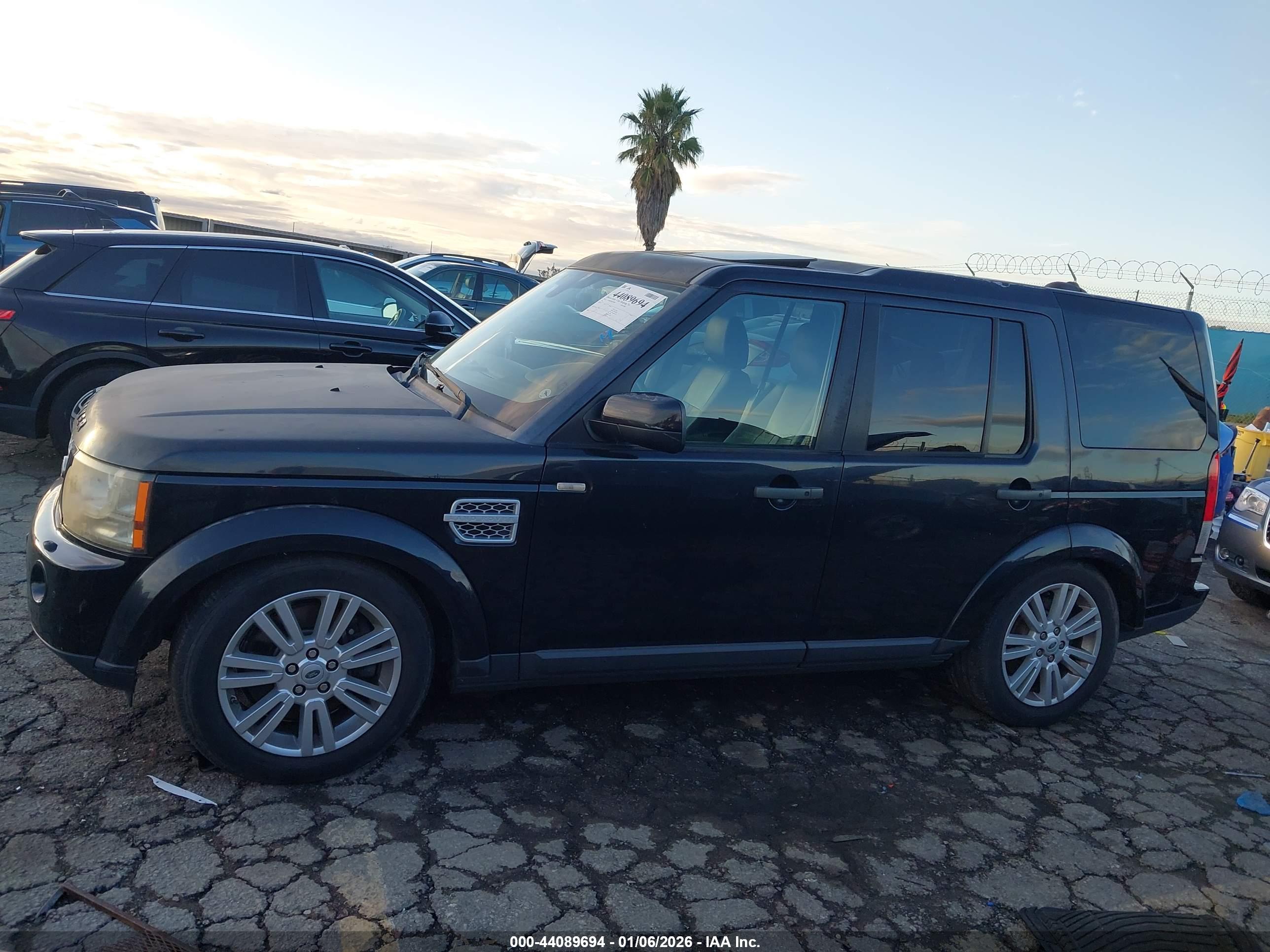 2012 LAND ROVER LR4 HSE