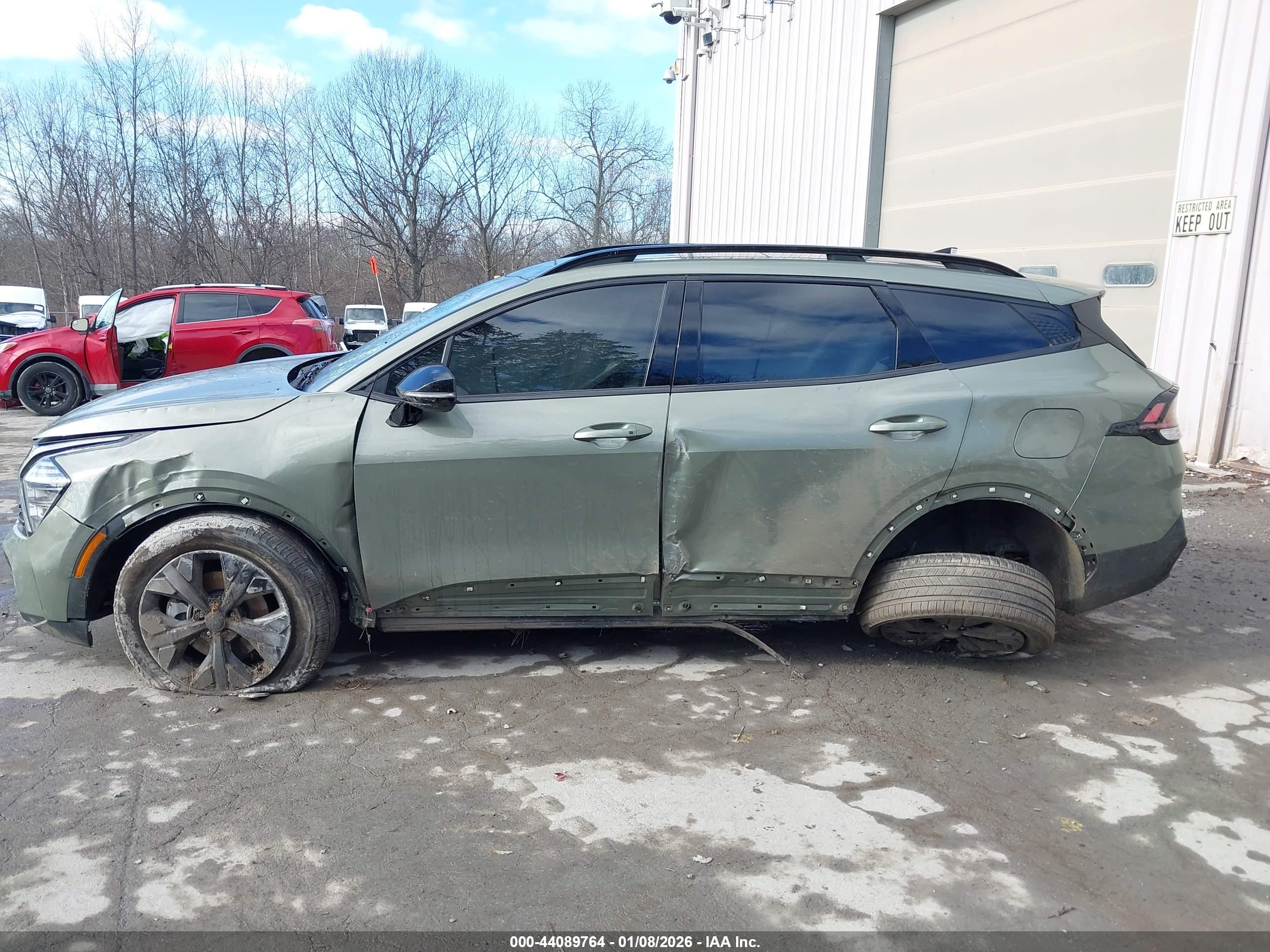 2025 KIA SPORTAGE PLUG-IN HYBRID X-LINE