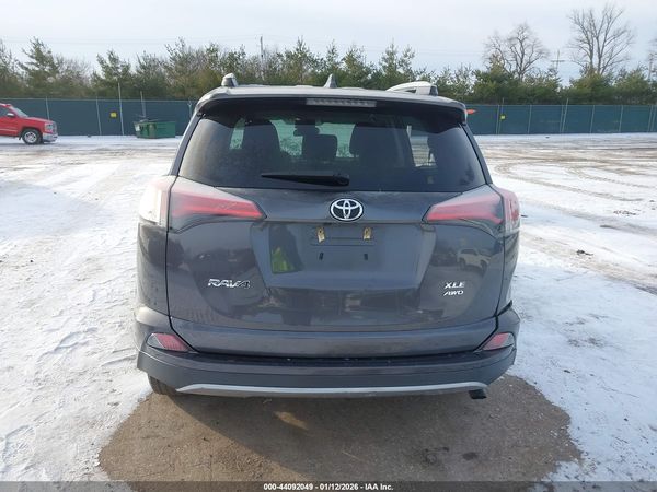 2018 TOYOTA RAV4 XLE