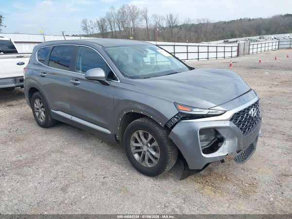 2019 HYUNDAI SANTA FE SE