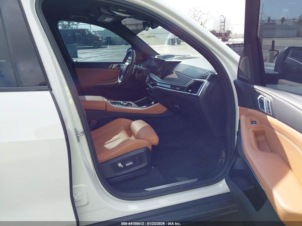 2024 BMW X5 SDRIVE40I