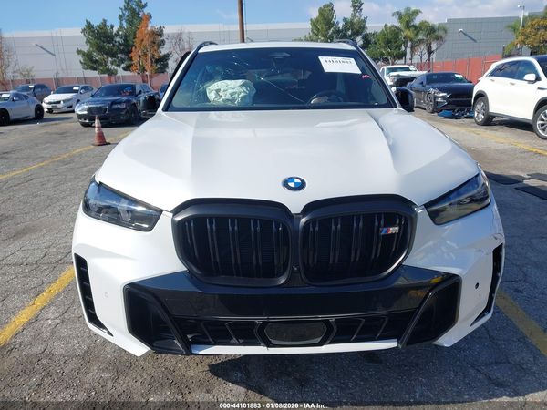 2025 BMW X5 M60I