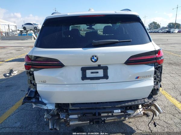 2025 BMW X5 M60I