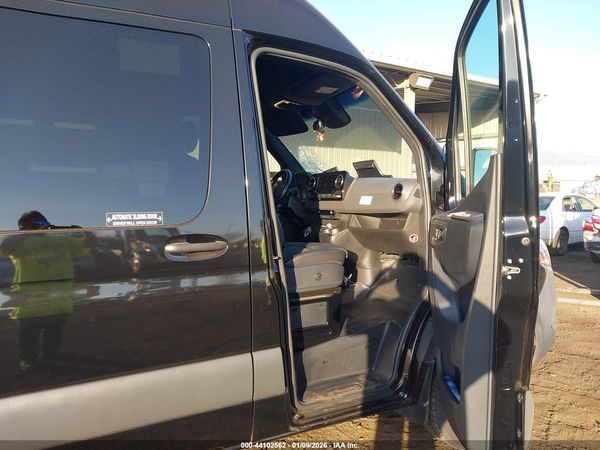 2023 MERCEDES-BENZ SPRINTER 2500 STANDARD ROOF 4-CYL GAS
