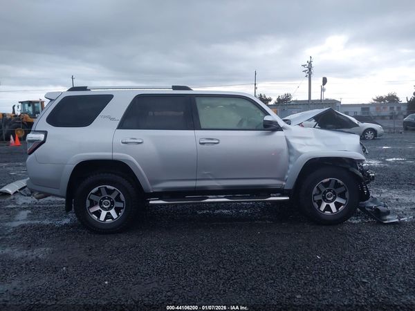 2018 TOYOTA 4RUNNER TRD OFF ROAD