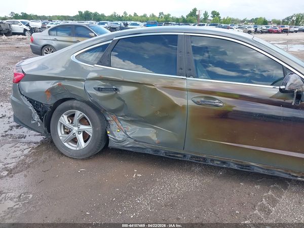 2023 HYUNDAI SONATA SE