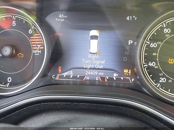 2023 JEEP CHEROKEE ALTITUDE LUX 4X4
