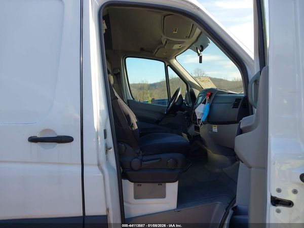 2017 MERCEDES-BENZ SPRINTER 2500 STANDARD ROOF V6