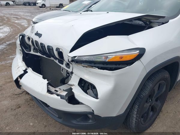 2018 JEEP CHEROKEE LATITUDE FWD