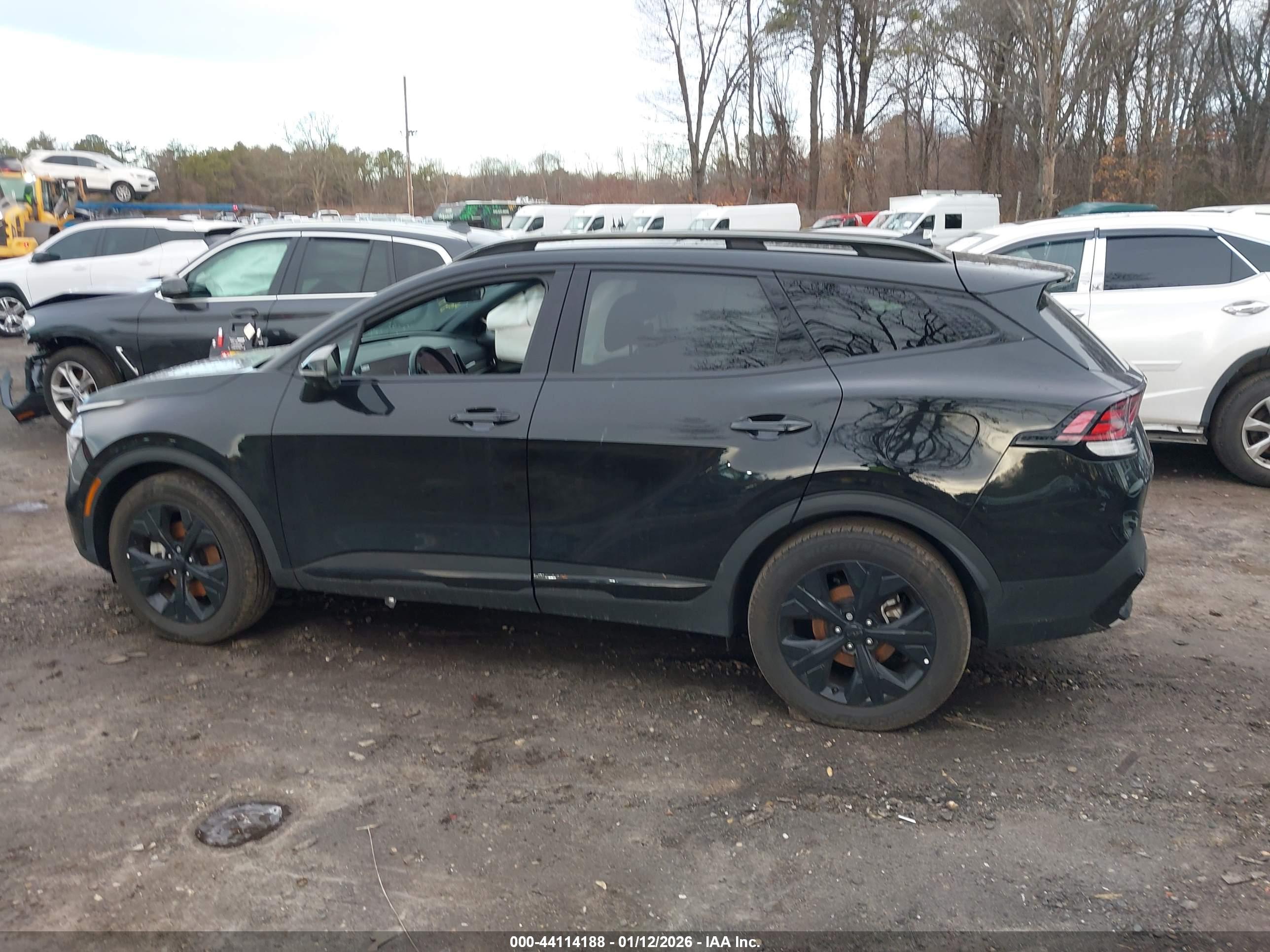 2025 KIA SPORTAGE PLUG-IN HYBRID X-LINE PRESTIGE