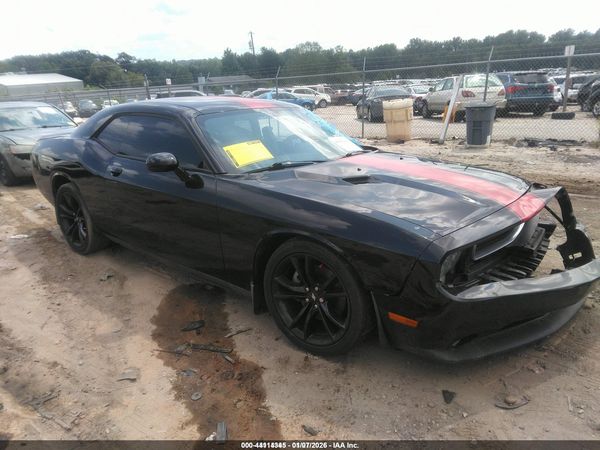 2012 DODGE CHALLENGER SXT