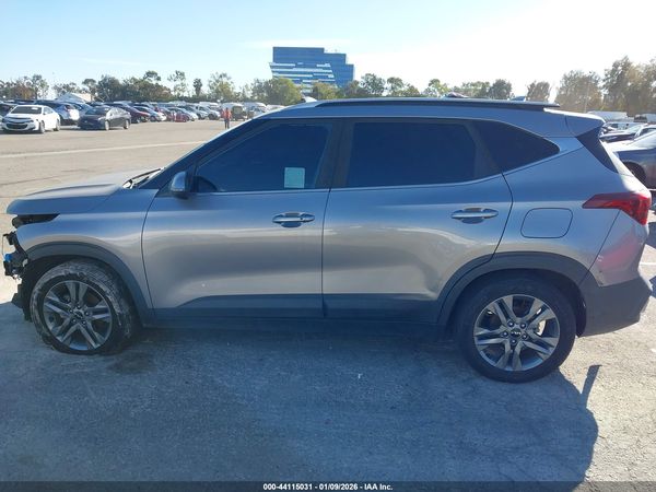 2022 KIA SELTOS S