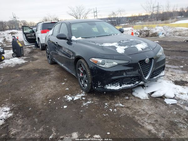 2017 ALFA ROMEO GIULIA TI AWD