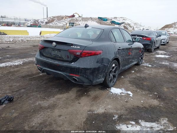 2017 ALFA ROMEO GIULIA TI AWD