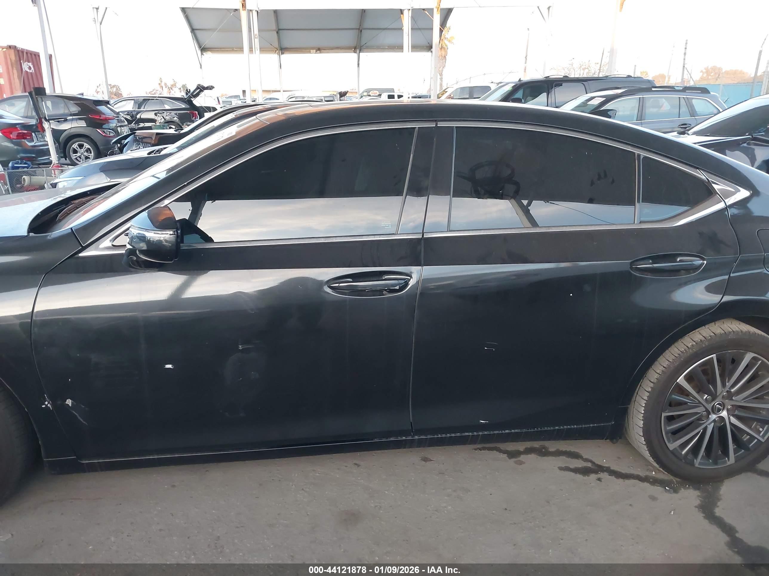 2023 LEXUS ES 300H 300h Premium
