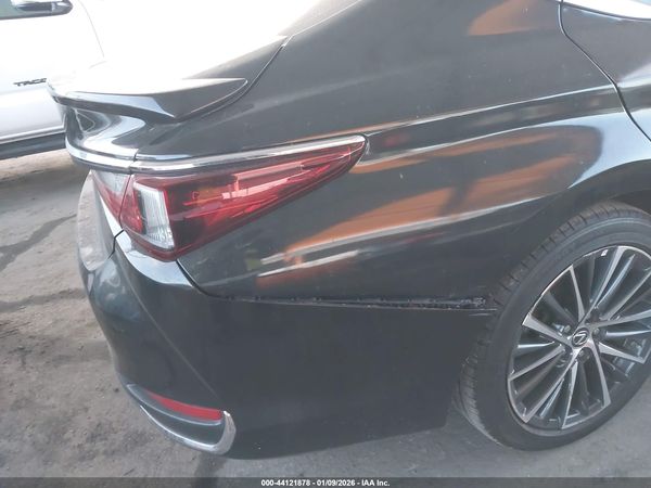 2023 LEXUS ES 300H 300h Premium