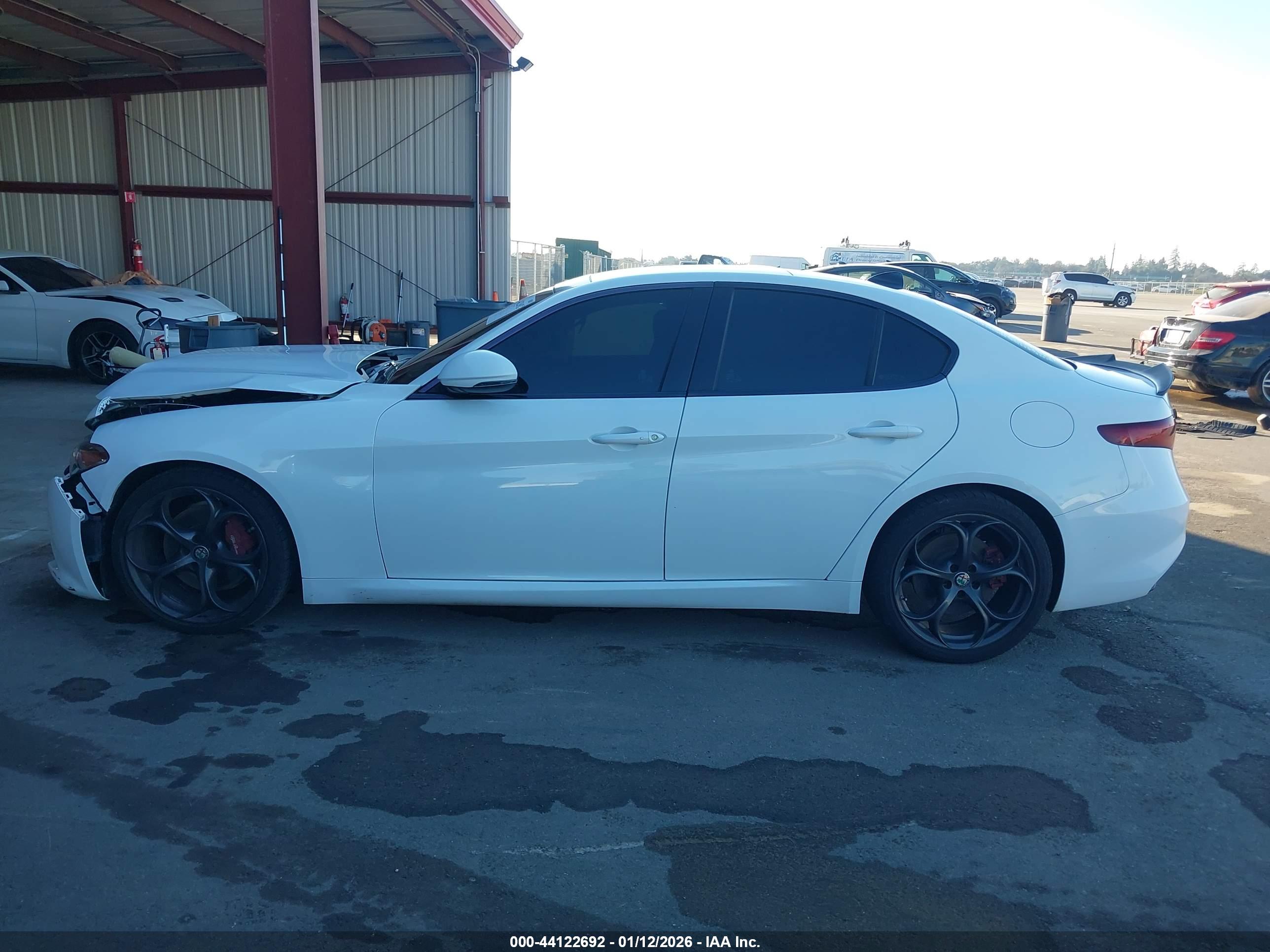 2019 ALFA ROMEO GIULIA TI SPORT RWD