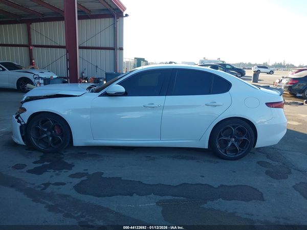 2019 ALFA ROMEO GIULIA TI SPORT RWD