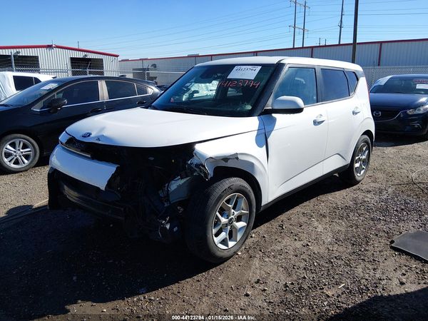 2021 KIA SOUL S