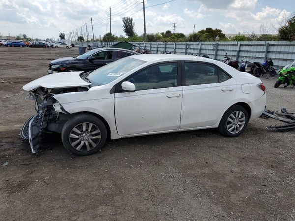 2016 TOYOTA COROLLA