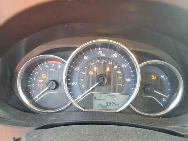2016 TOYOTA COROLLA